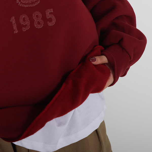 (쭈리기모) 어썸 1985 맨투맨 티셔츠